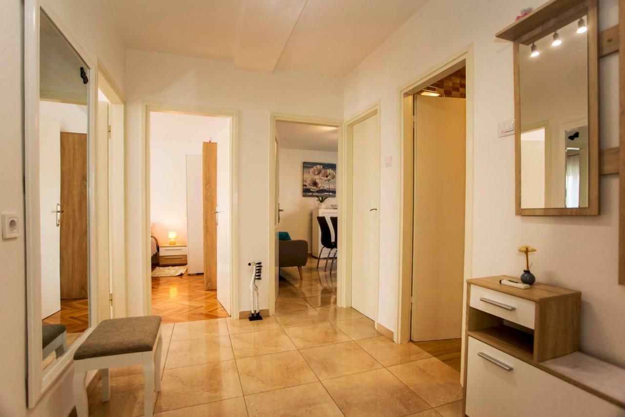 Apartman Barbara Rovinj Buitenkant foto