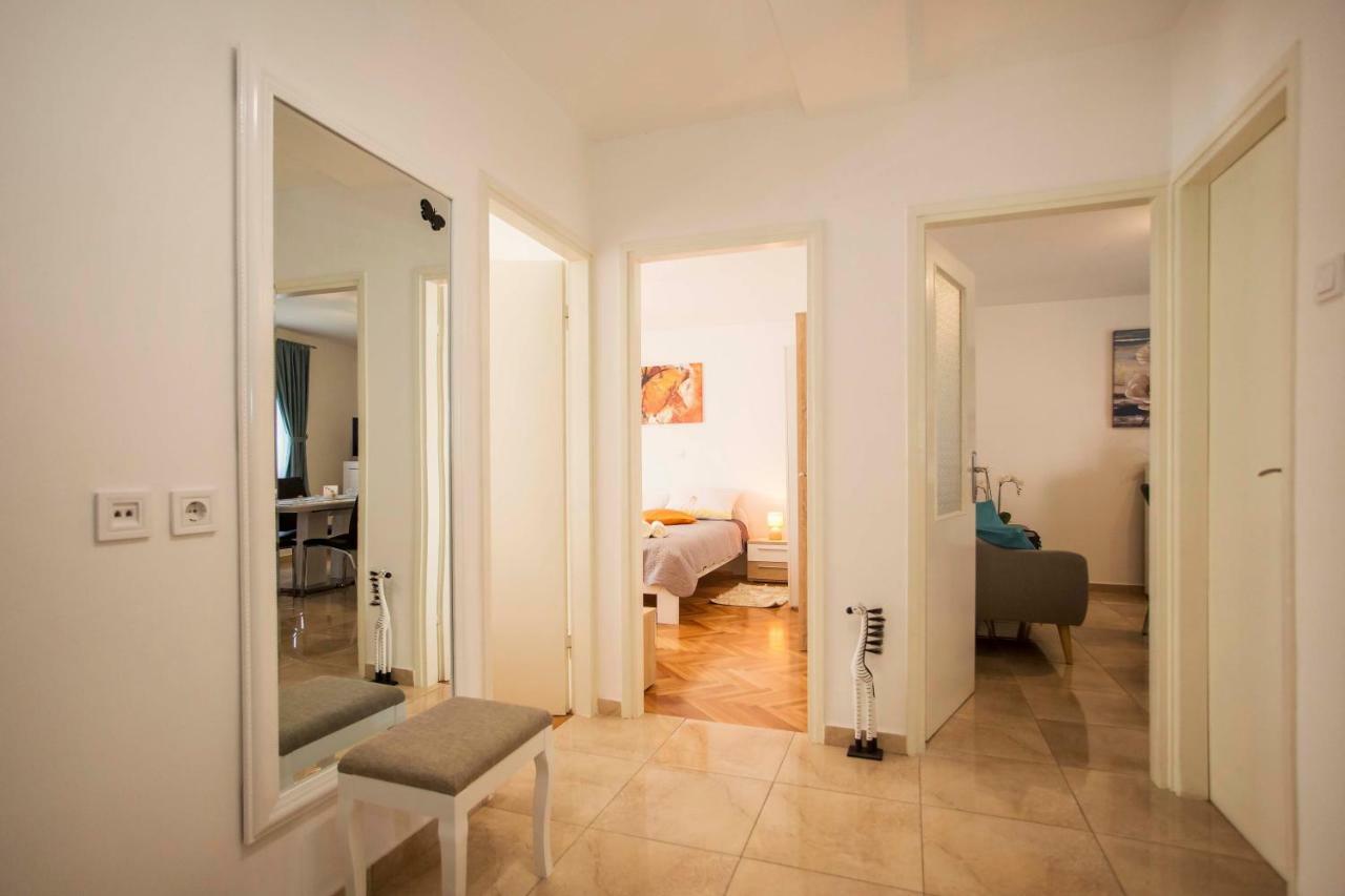 Apartman Barbara Rovinj Buitenkant foto